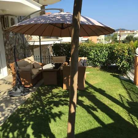 Дом отдыха Maisonette Zhana *